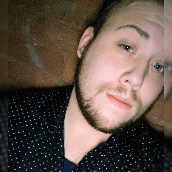 Meet your Posher, Gary - Picture 1 of 1